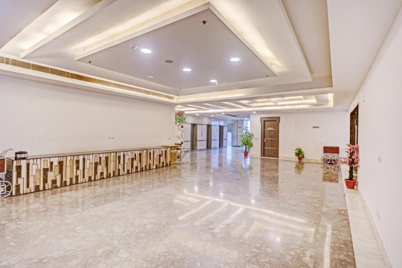 Oyo Townhouse 484 Sanskriti Hotel Delhi  Exterior photo